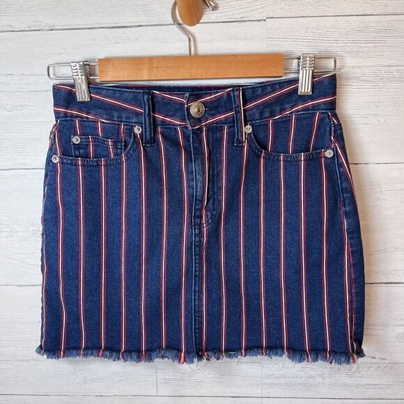 American Eagle Mini Skirt Womens Size 2 Red, White, Blue Stripe Denim July 4th - Picture 6 of 16
